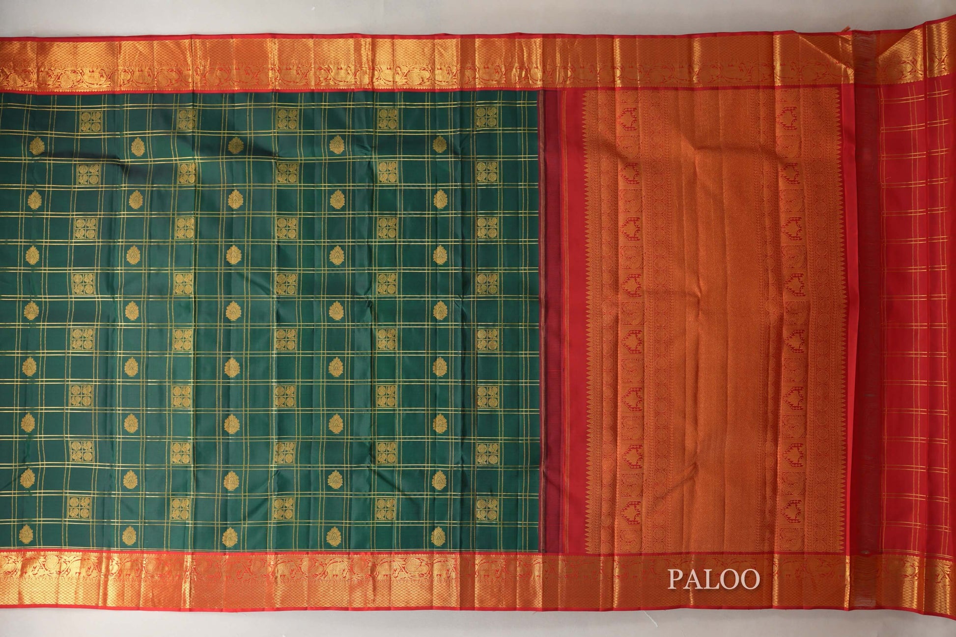 Bottle Green Vintage Kanjivaram Silk Saree  paloo