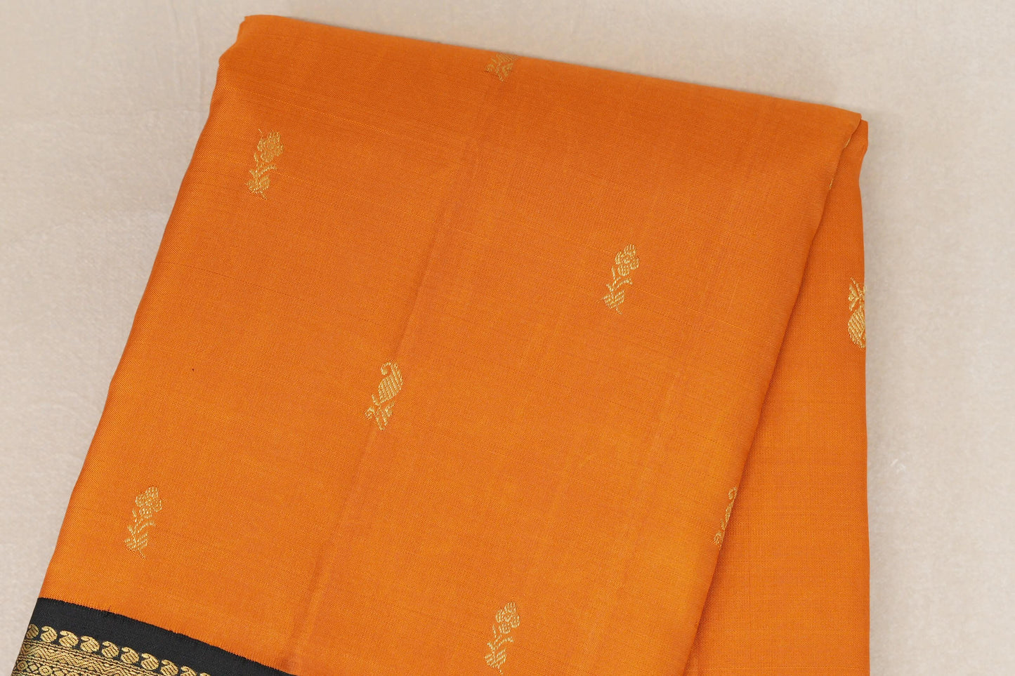 Deep Mango Orange Vintage Kanjivaram Silk Saree body zoom