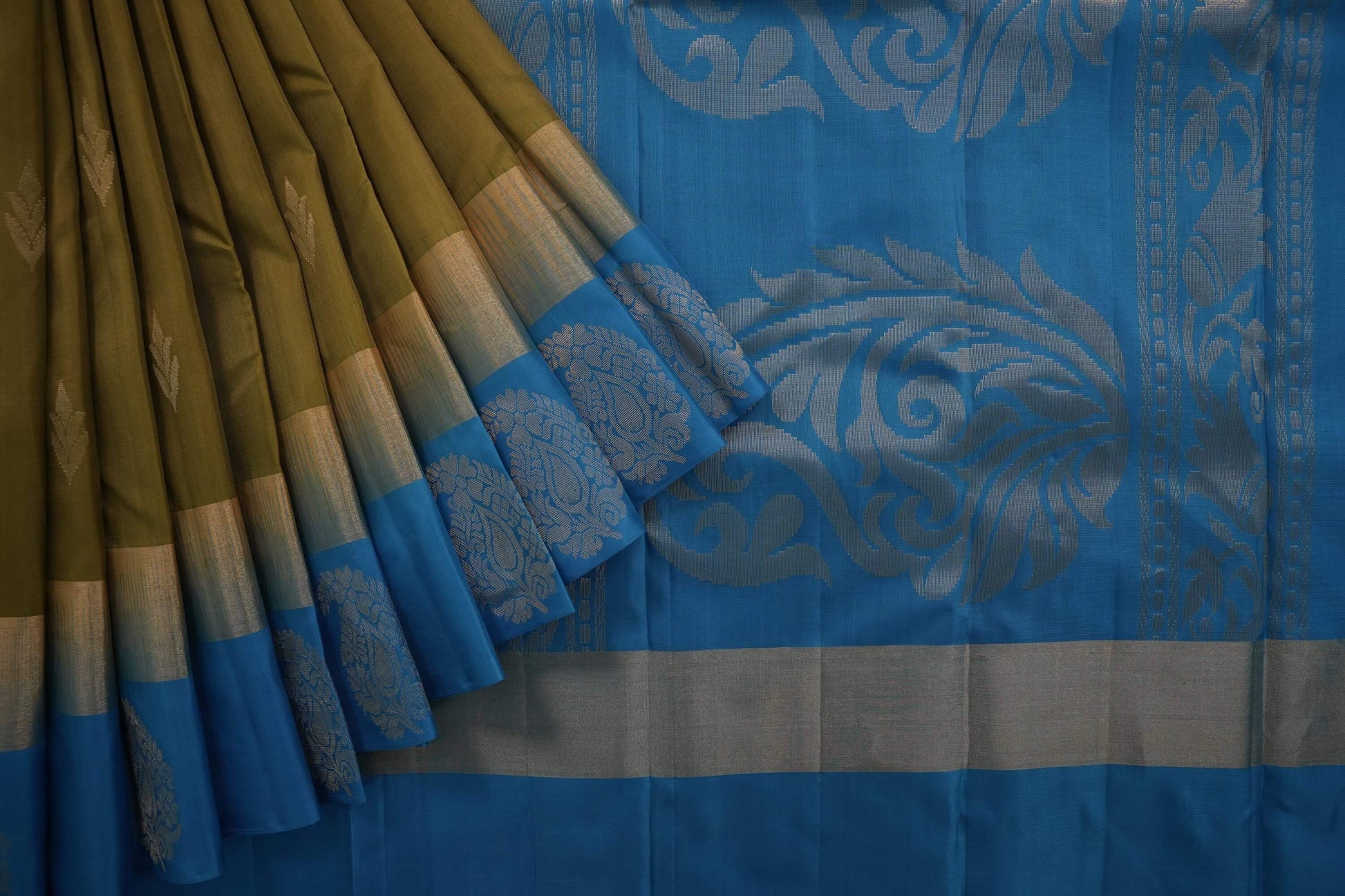 Mehdi green kanchipuram silk saree