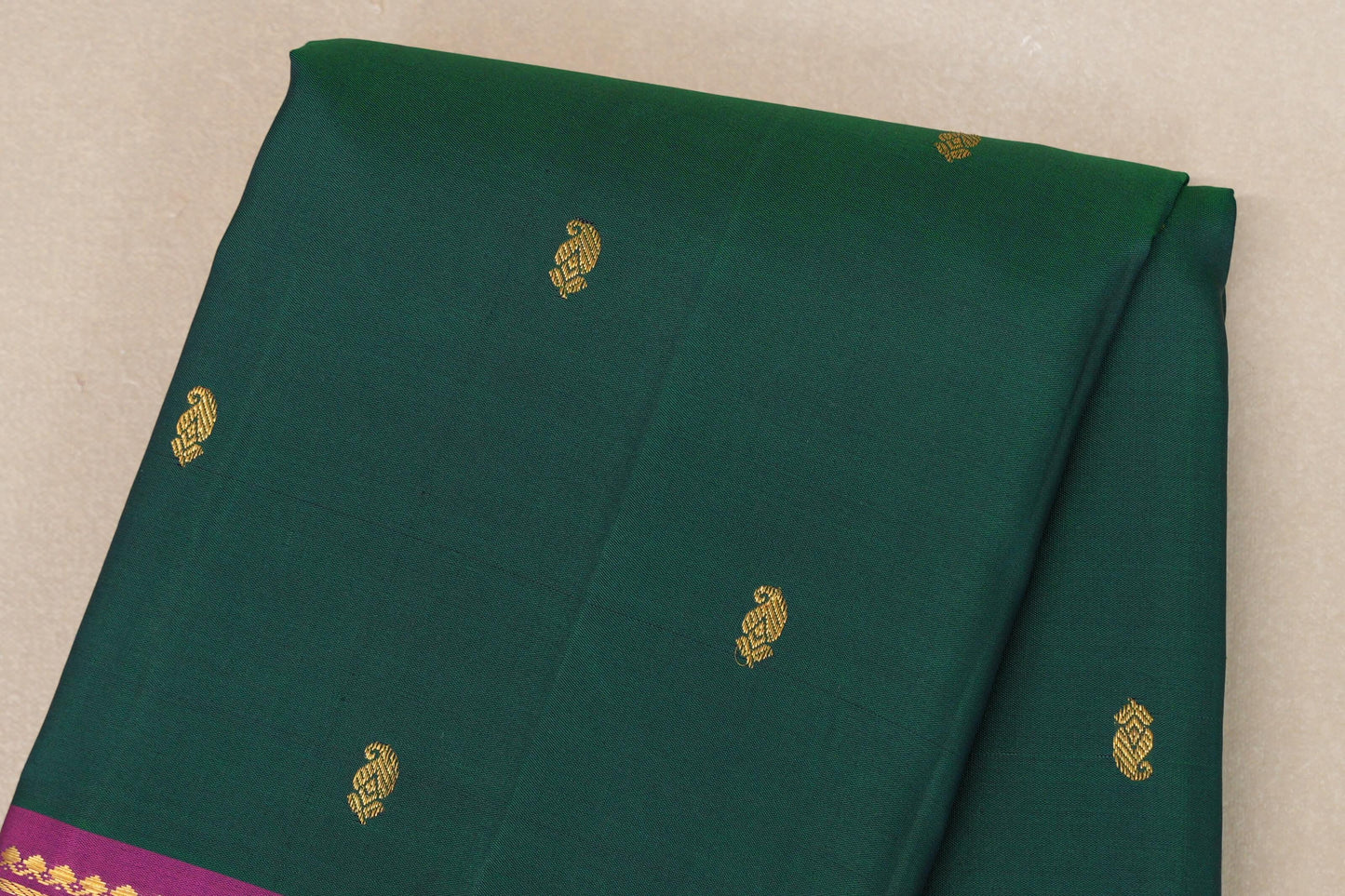 Bottle Green Vintage Kanjivaram Silk Saree  body zoom