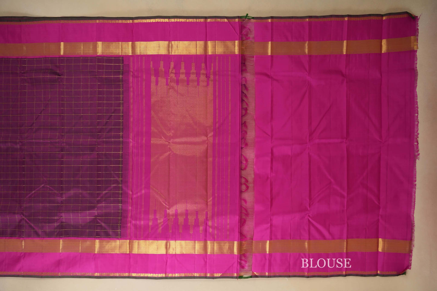 Dark magenta Vintage checks Kanjivaram Silk Saree by Shreenivas Silks PSSR018012 - Parisera