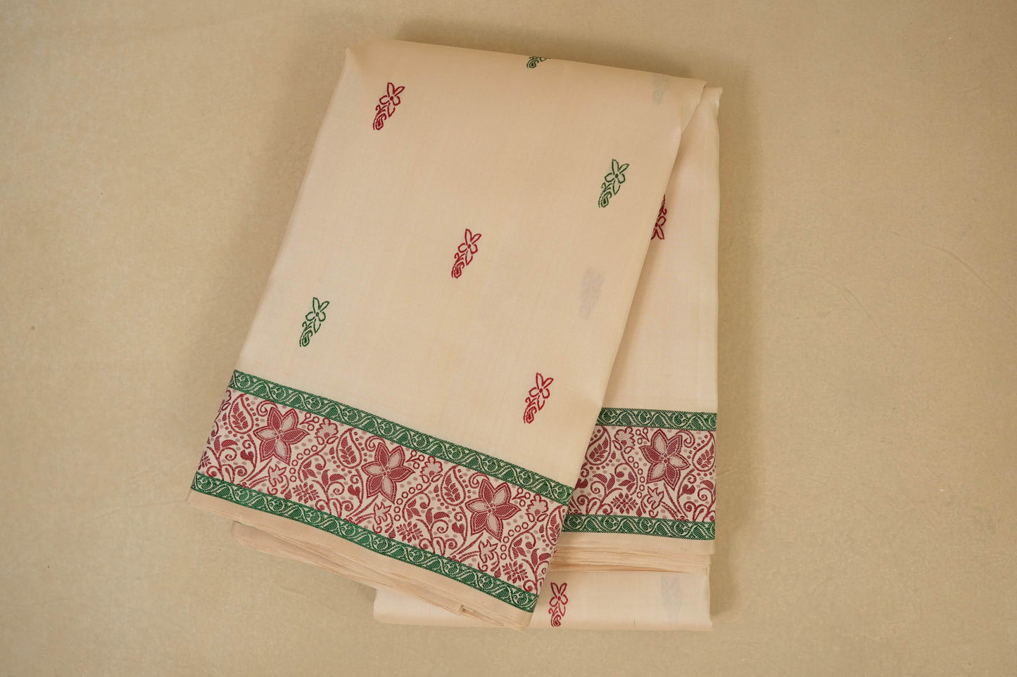 Off white Vintage Kanjivaram Silk Saree by Shreenivas Silks PSSR018015 - Parisera