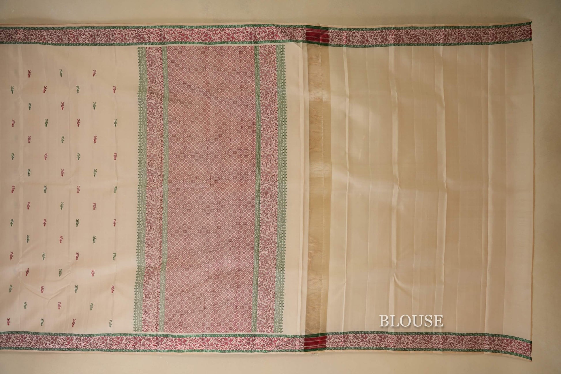 Off white Vintage Kanjivaram Silk Saree by Shreenivas Silks PSSR018015 - Parisera