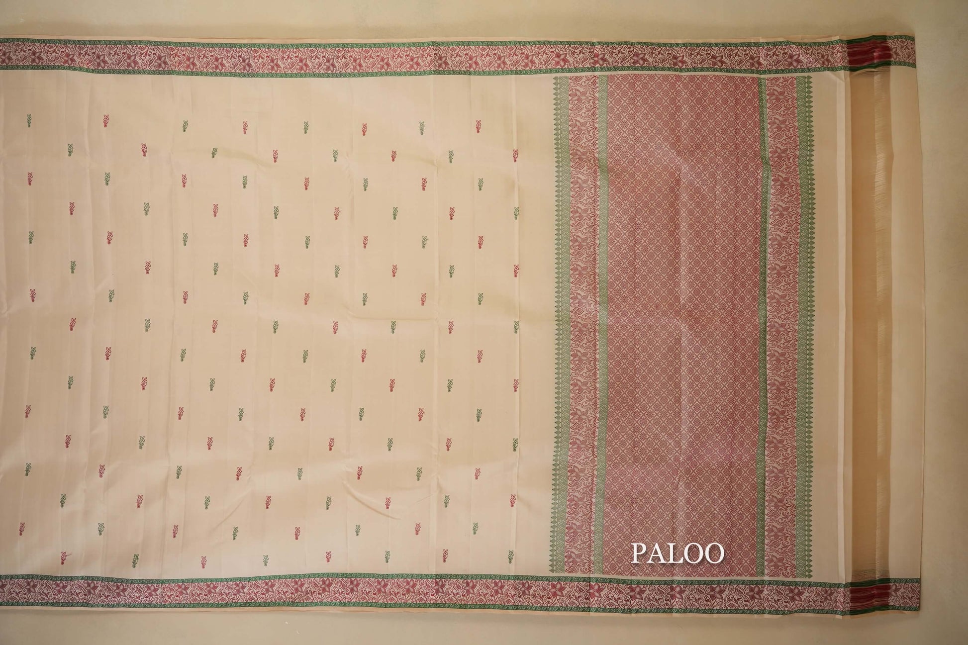 Off white Vintage Kanjivaram Silk Saree by Shreenivas Silks PSSR018015 - Parisera