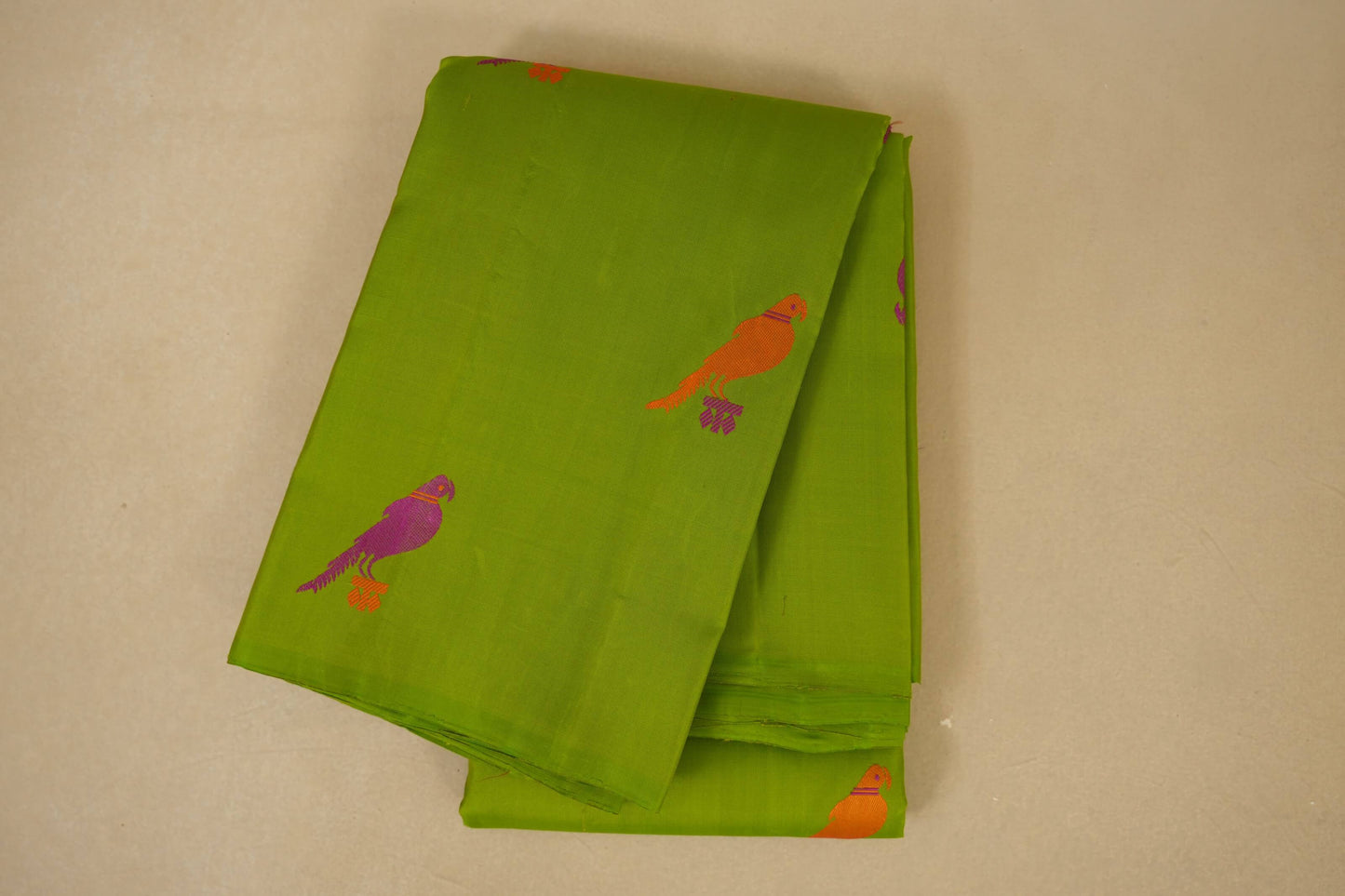 Parrot Green borderless Vintage Kanjivaram Silk Saree by Shreenivas Silks PSSR018016 - Parisera