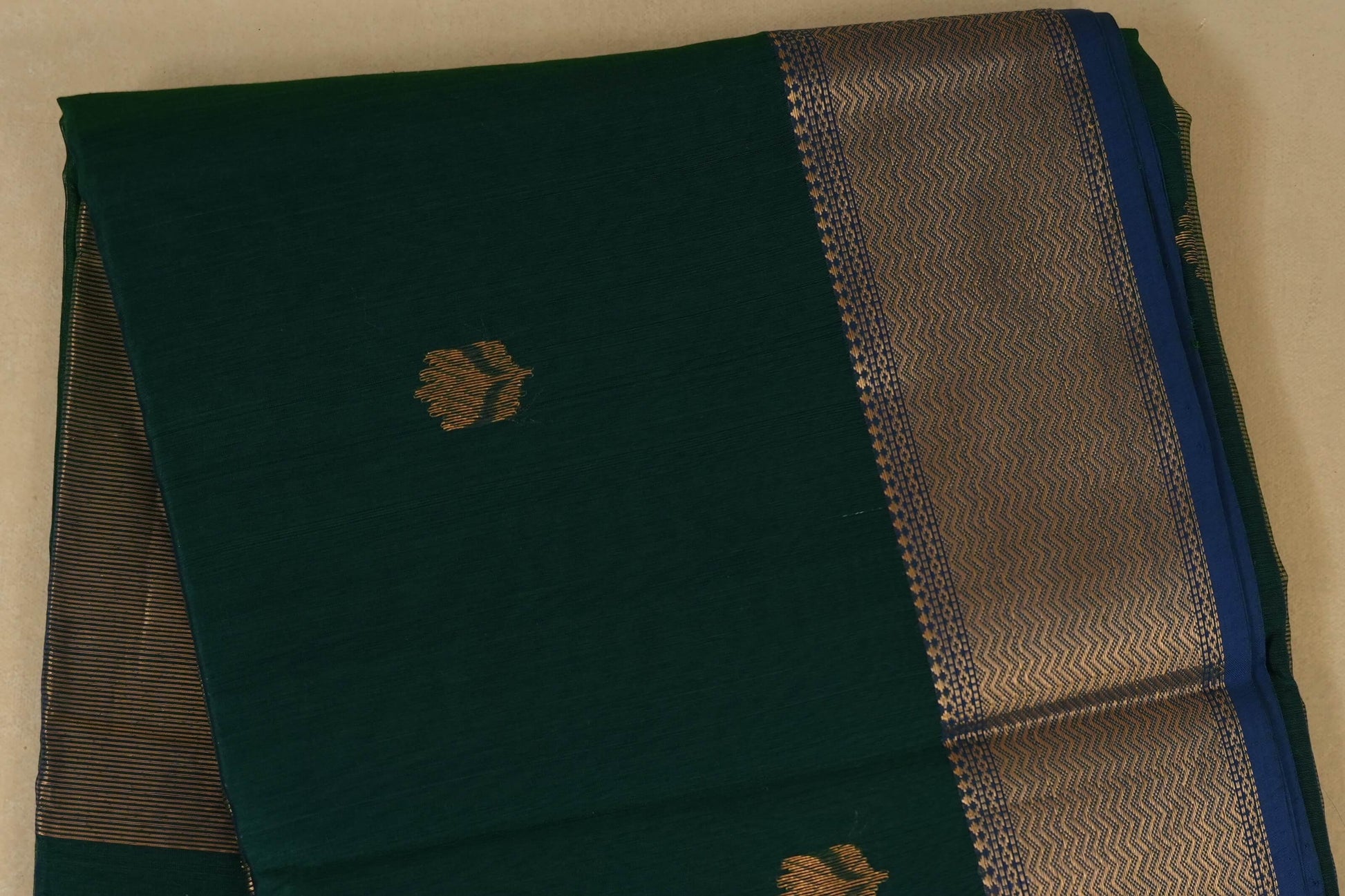 Peacock Green Maheshwari Silk Cotton Saree by Shreenivas Silks PSSR018018 - Parisera
