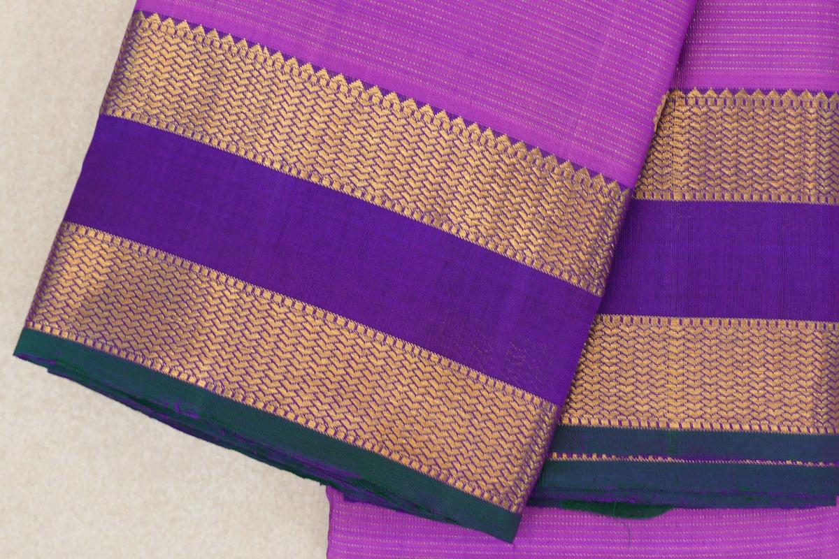  Purple Vintage Kanjivaram Silk Saree border zoom