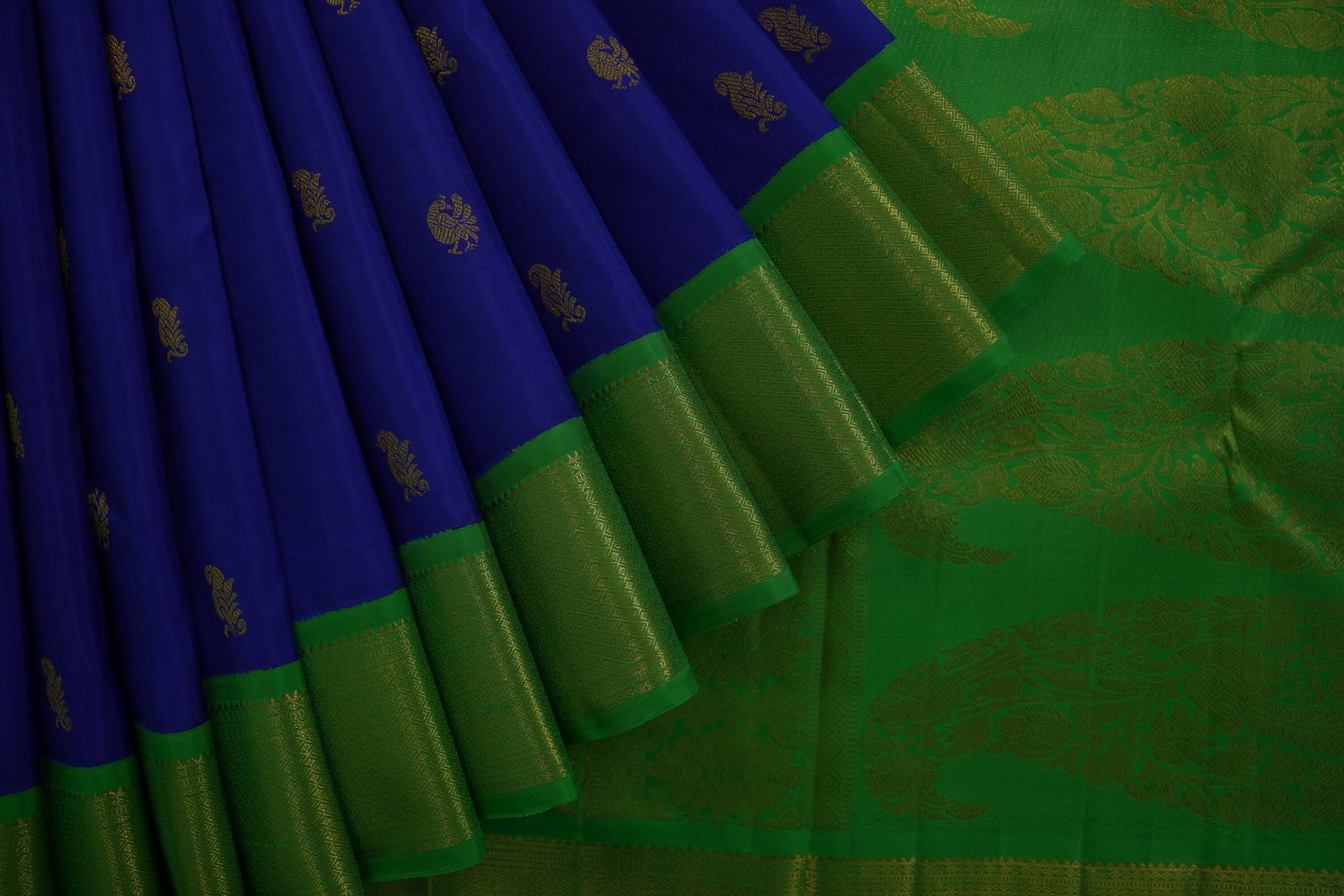 Bridal kanchipuram silk saree