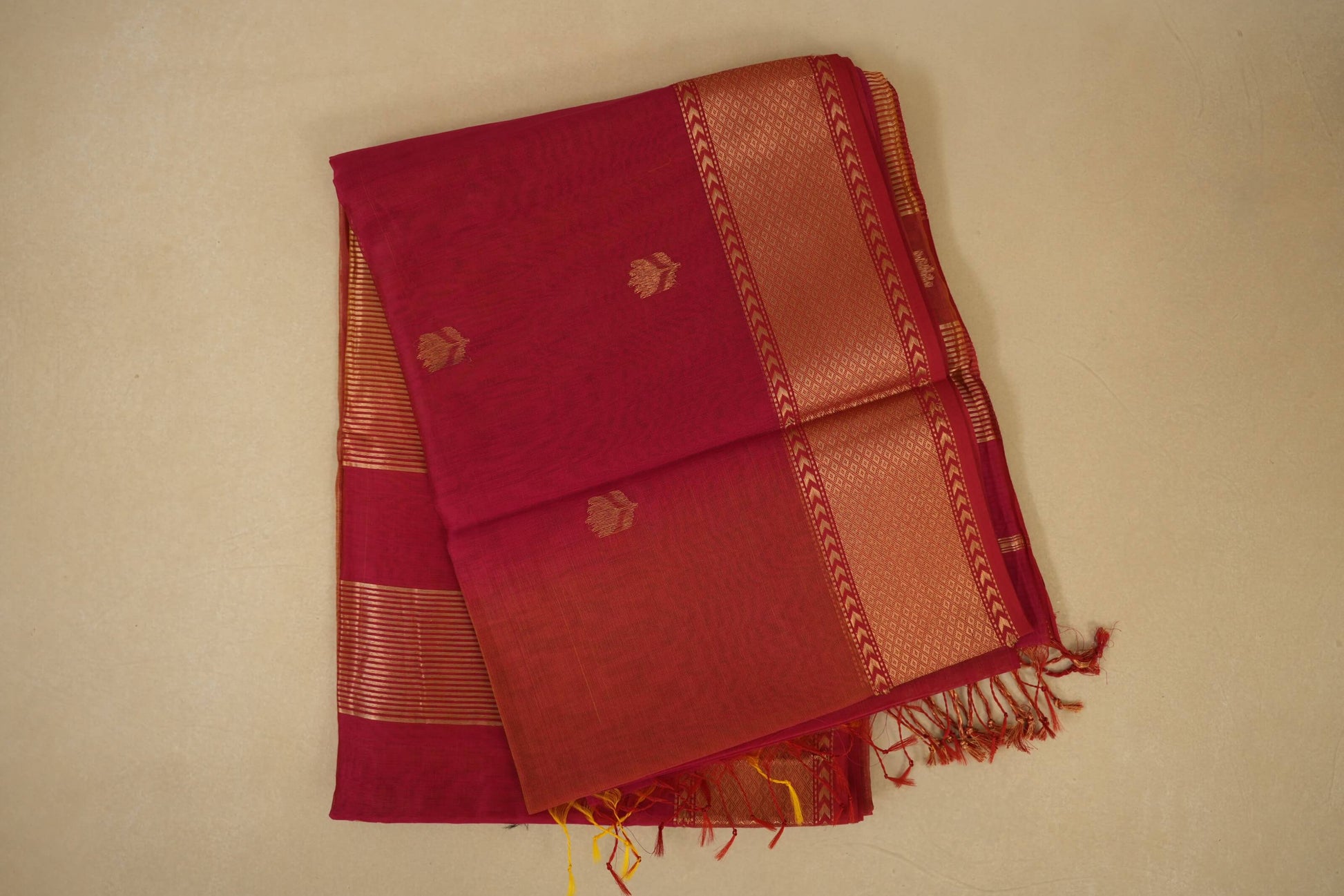 Multi Color Maheshwari Silk Cotton Saree by Shreenivas Silks PSSR018022 - Parisera