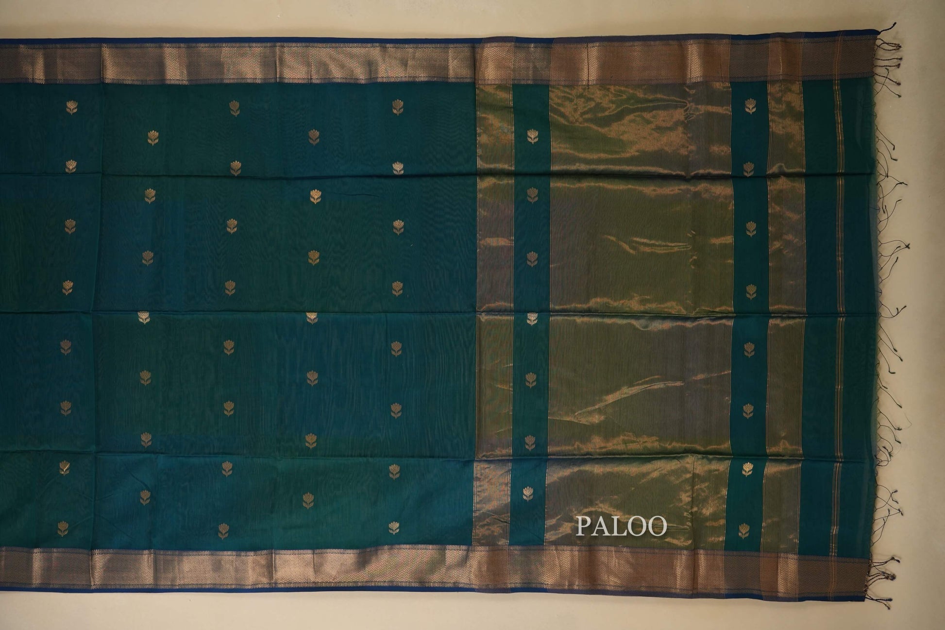 Peacock Green Maheshwari Silk Cotton Saree by Shreenivas Silks PSSR018023 - Parisera