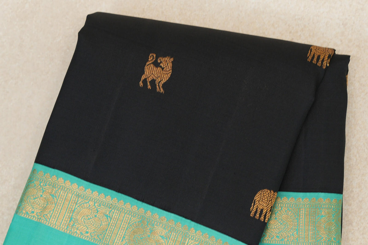 Black Vintage Kanjivaram Silk Sareebody zoom