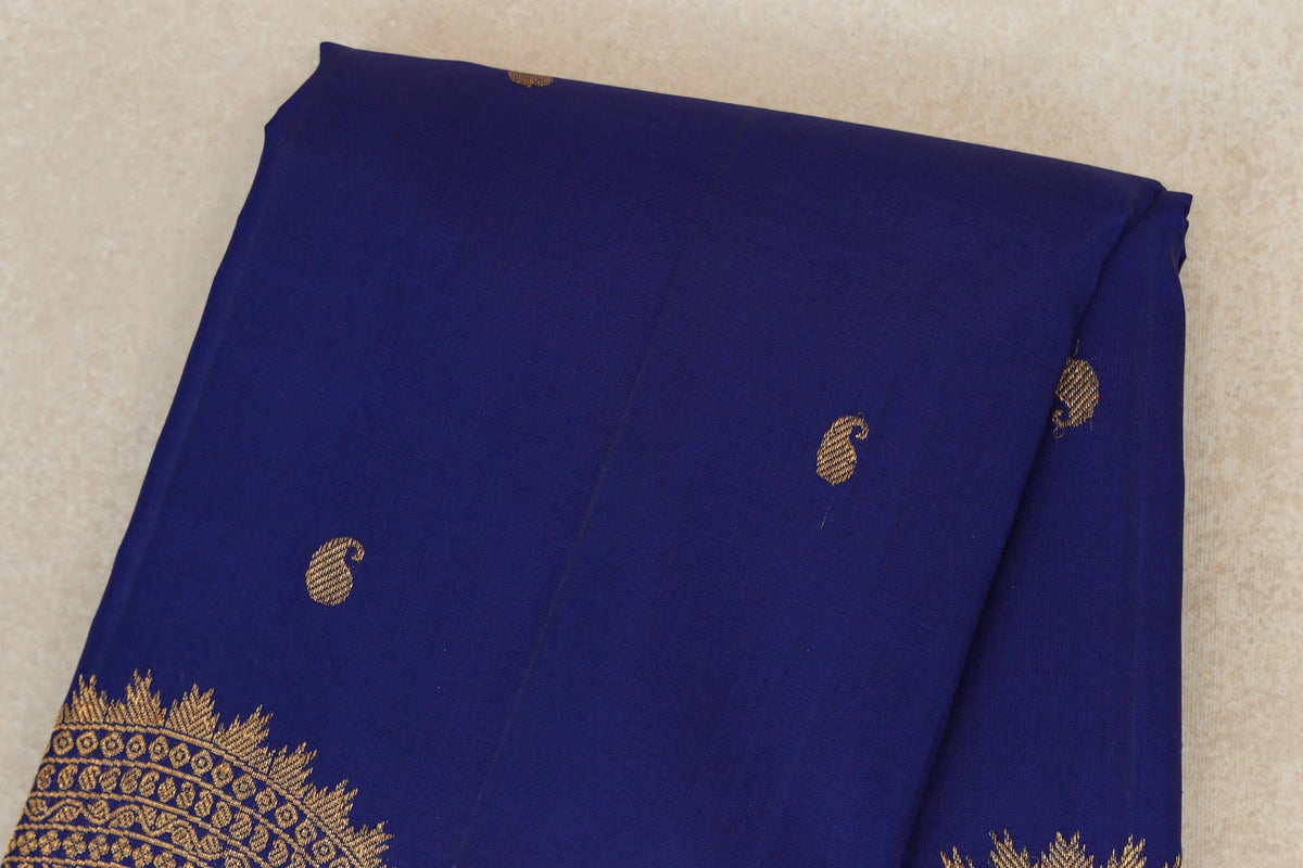 Royal Blue Vintage Kanjivaram Silk Saree body zoom