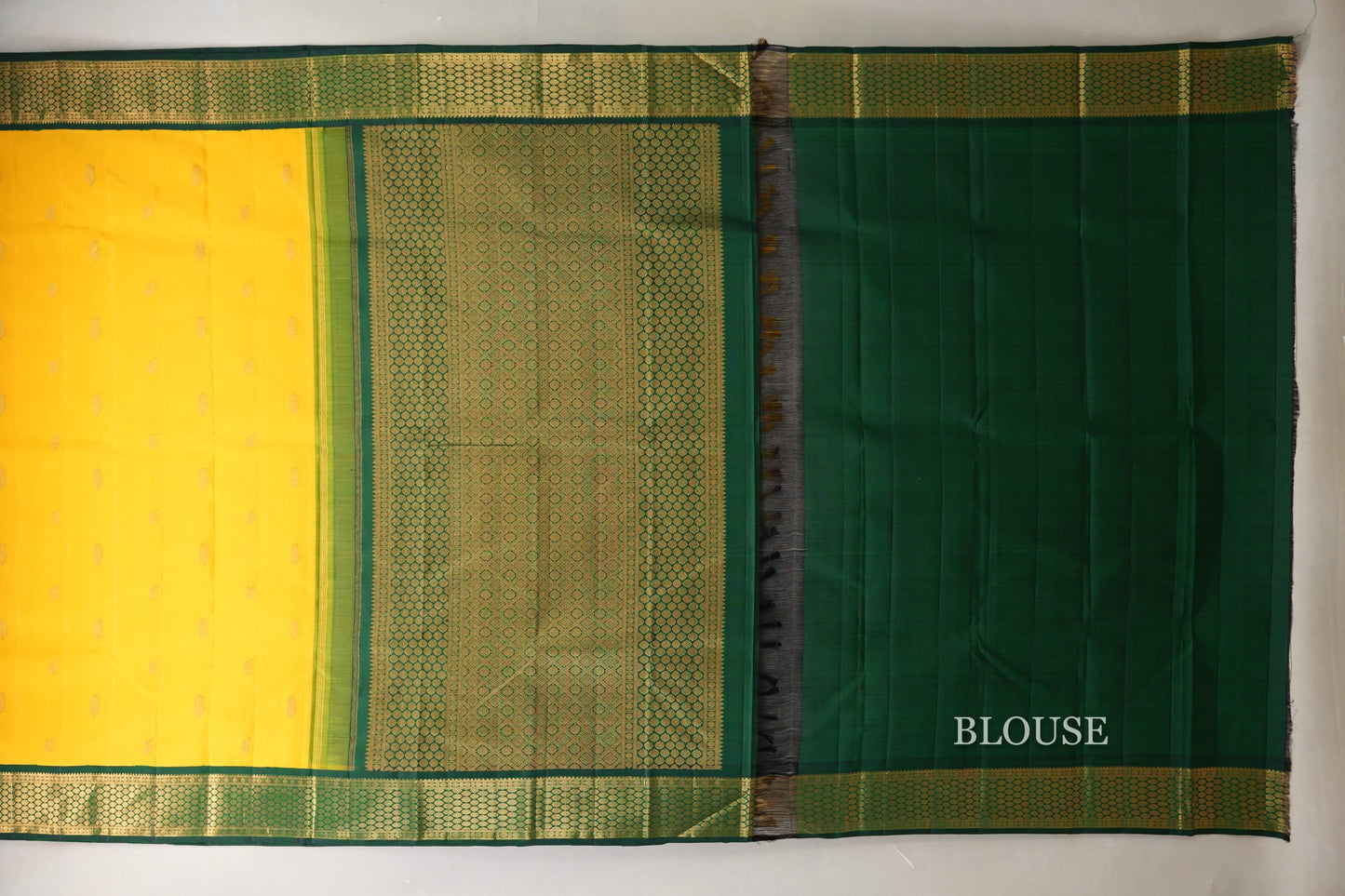 Bright yellow with Bottle Green Vintage Kanjivaram Silk Saree by Shreenivas Silks PSSR019052