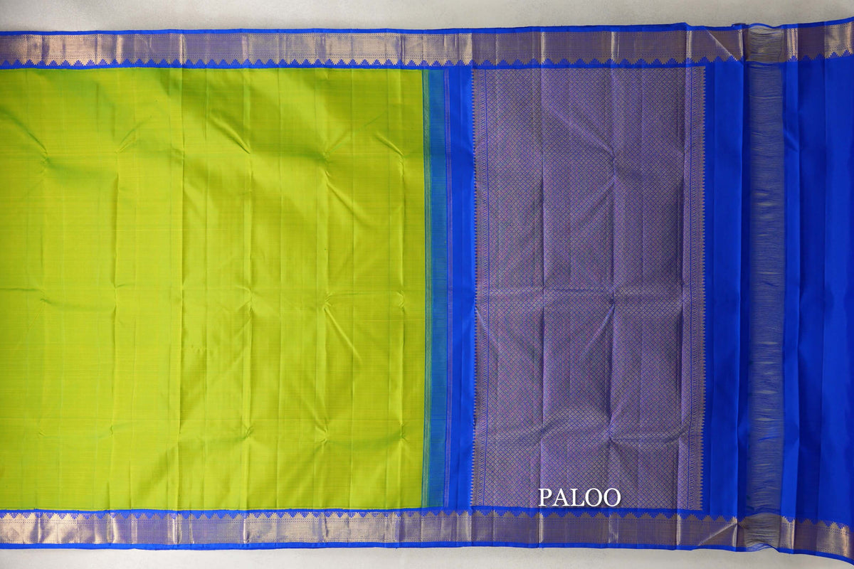 Fluorescent Green Vintage Kanjivaram Silk Saree paloo