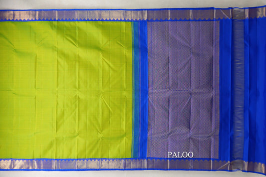 Fluorescent Green Vintage Kanjivaram Silk Saree paloo
