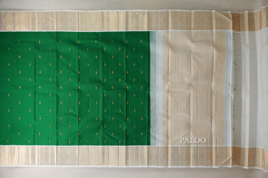 Parrot Green with Milk white Vintage Kanjivaram Silk Saree by Shreenivas Silks PSSR019057