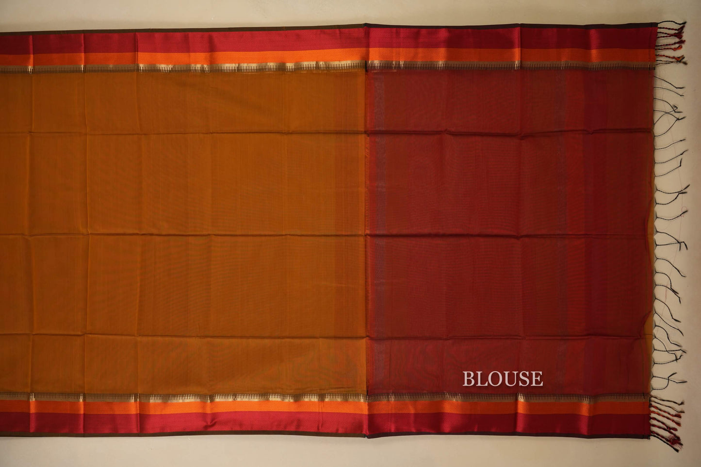 Mehandi Green Maheshwari Silk Cotton Saree by Shreenivas Silks PSSR018037 - Parisera