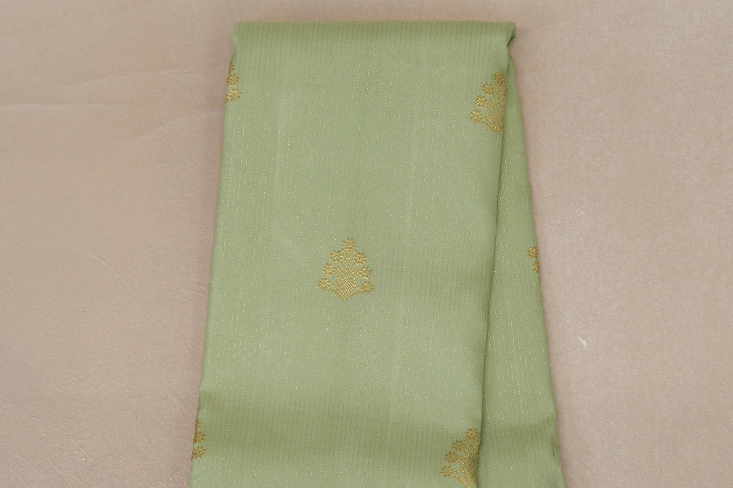 Light Pistachio Green Vintage Kanjivaram Silk Saree by Shreenivas Silks PSSR019065