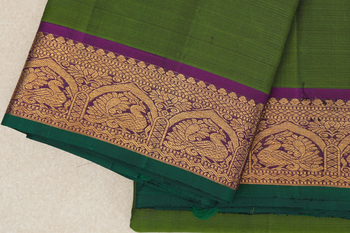 Mehendi Green Vintage Kanjivaram Silk Saree border