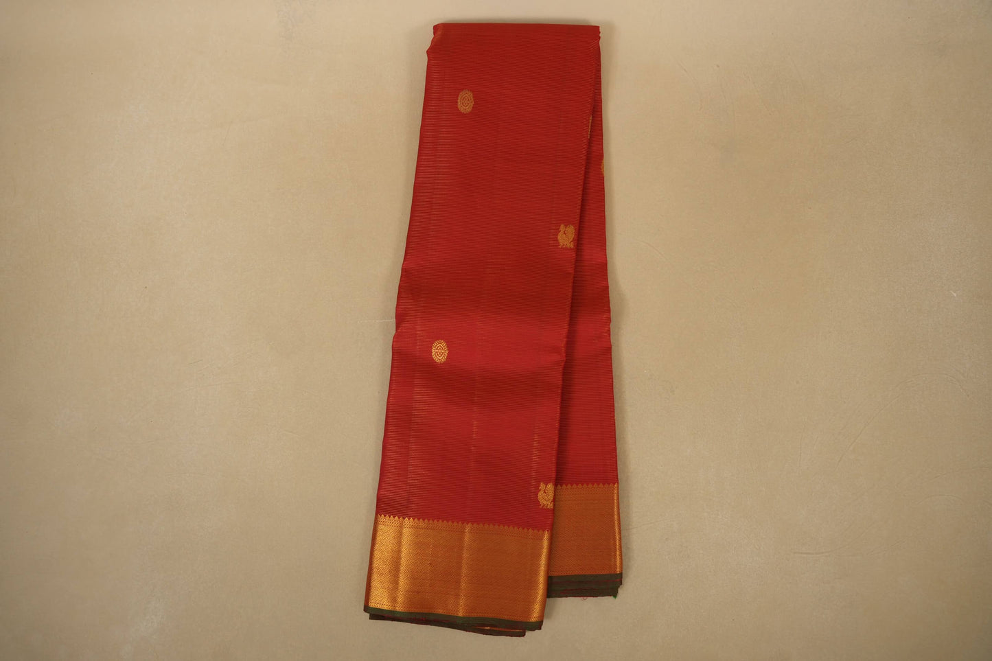Red Zari Vaira Oosi Kanjivaram Silk Saree Online