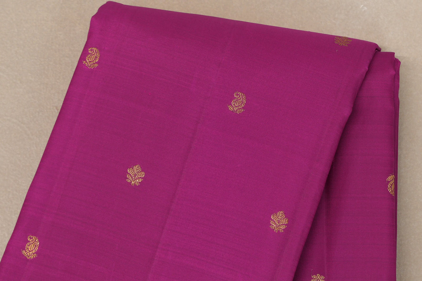 Bright magenta Vintage Kanjivaram Silk Saree by Shreenivas Silks PSSR019105