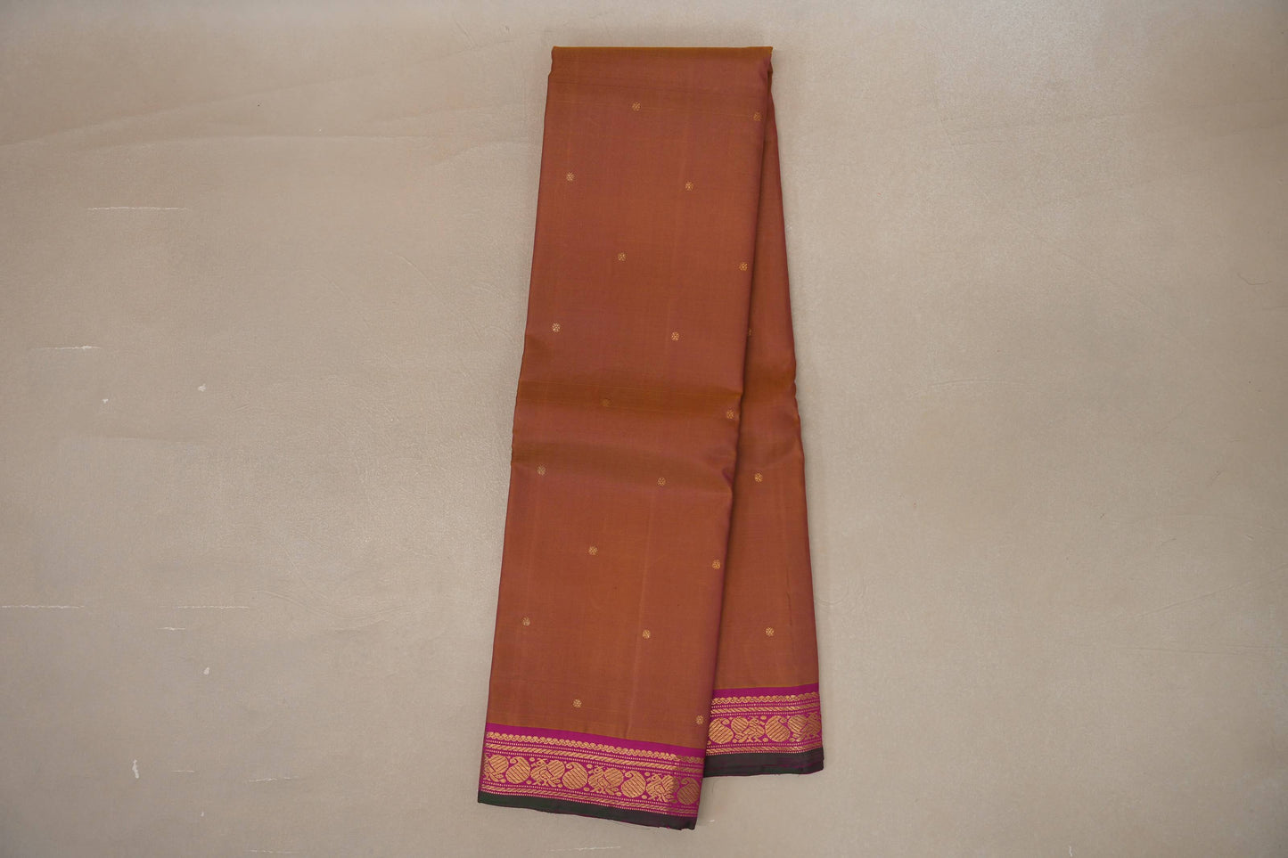 Dual tone of yellow and pink Vintage Kanjivaram Silk Saree by Shreenivas Silks PSSR019110