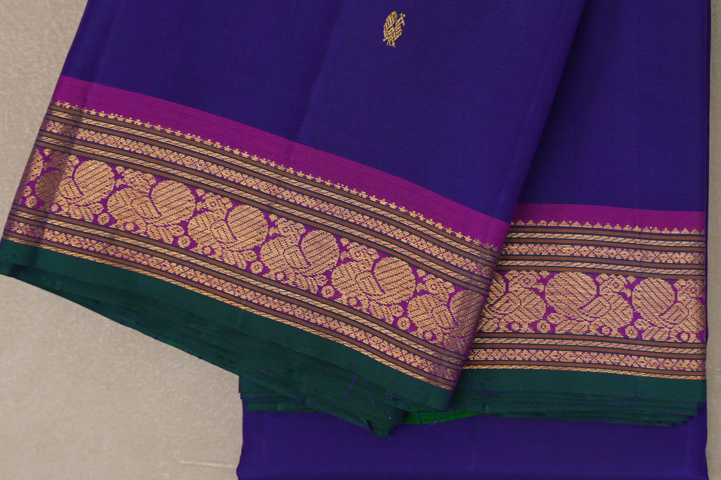 Deep blue Vintage Kanjivaram Silk Saree by Shreenivas Silks PSSR019111