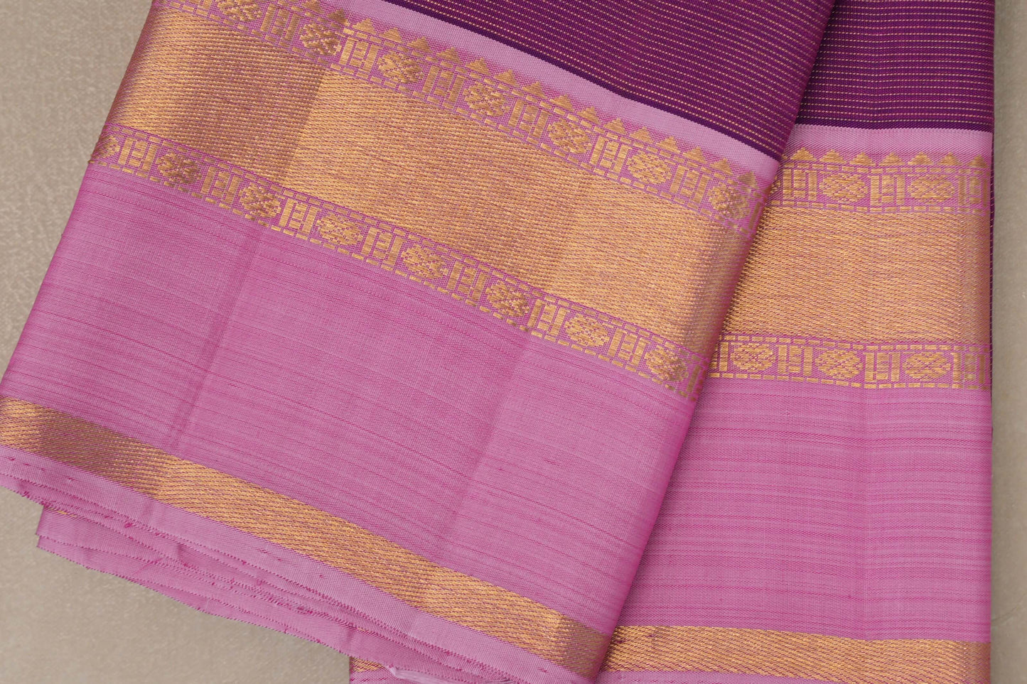 Deep magenta with Baby pink borders Vintage Kanjivaram Silk Saree by Shreenivas Silks PSSR019112