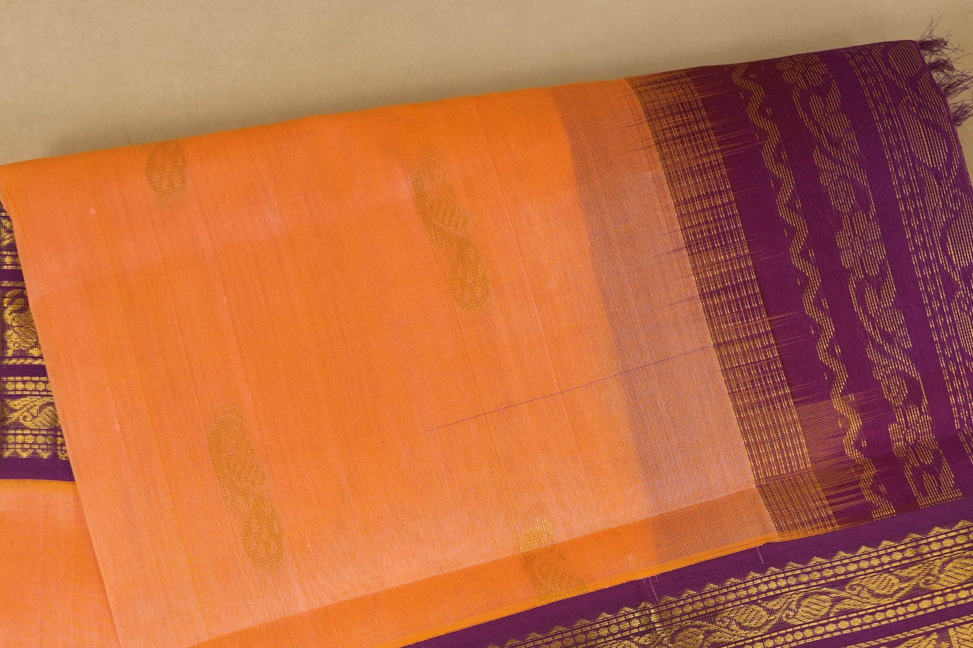 Peach Silk Cotton Saree body zoom