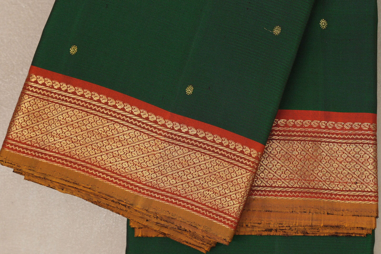 Deep Bottle Green Vintage Kanjivaram Silk Saree by Shreenivas Silks PSSR019115