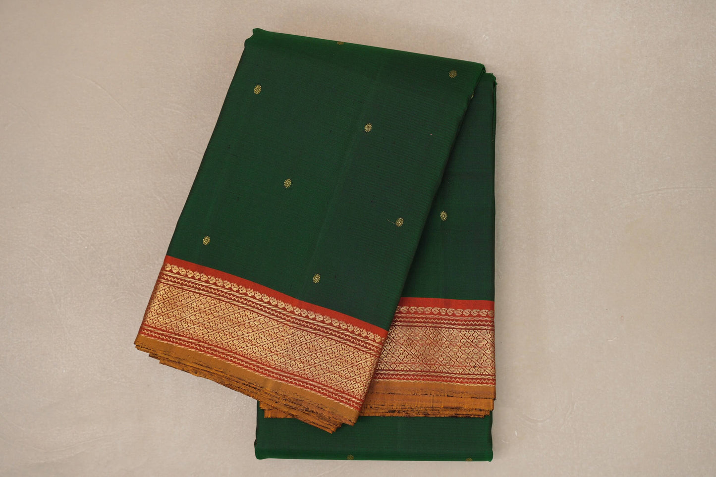 Deep Bottle Green Vintage Kanjivaram Silk Saree by Shreenivas Silks PSSR019115