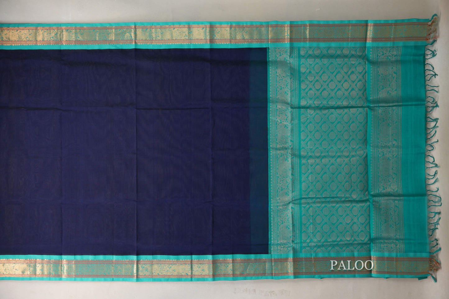 Deep Navy Blue with Aqua Blue Borders Vintage Silk Cotton Saree by Shreenivas Silks PSSR019125