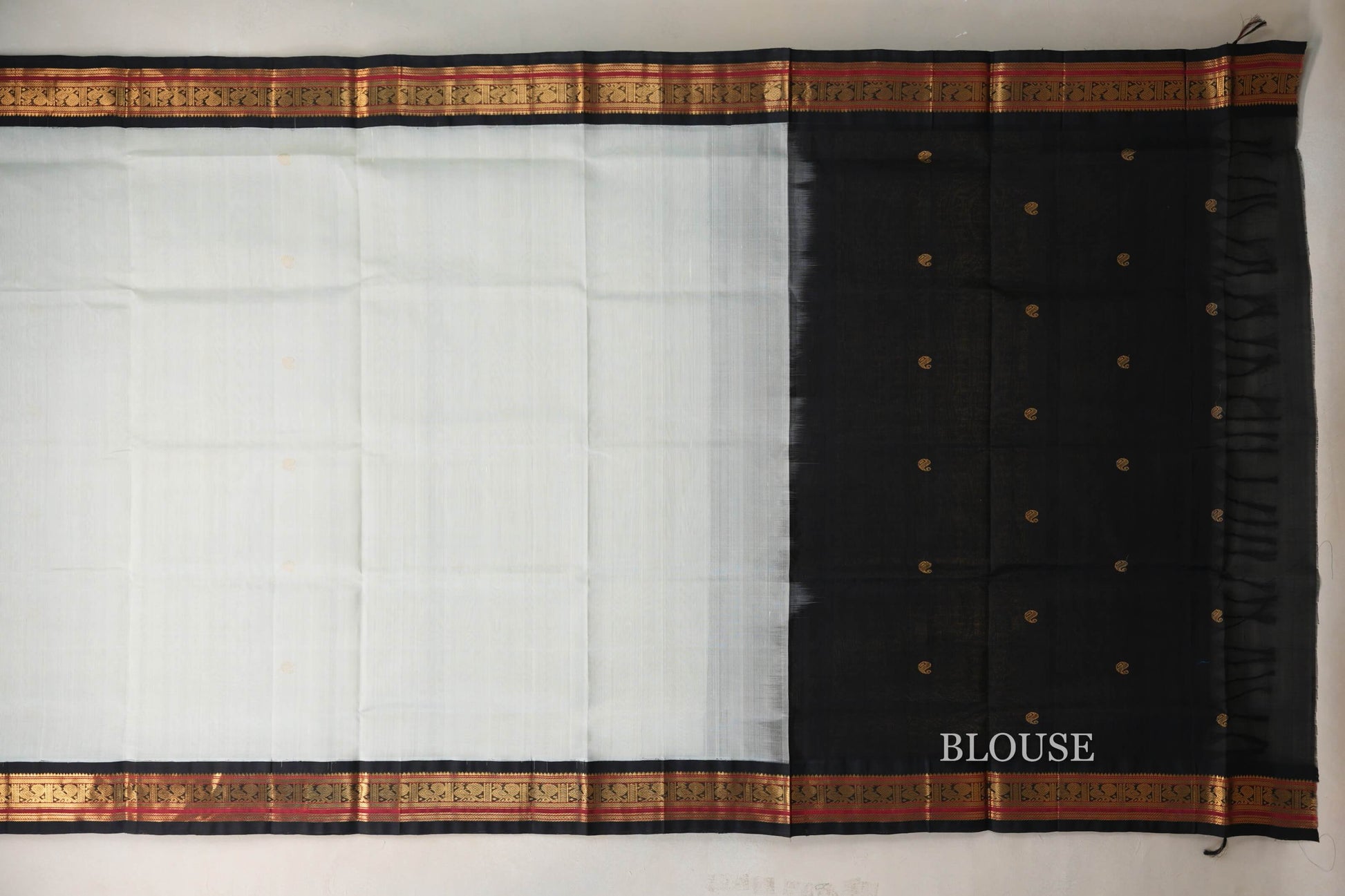off white Vintage Silk Cotton Saree  blouse