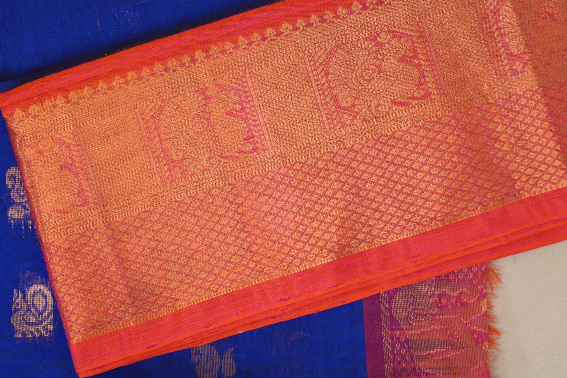 deep blue Vintage Silk Cotton Saree  border zoom