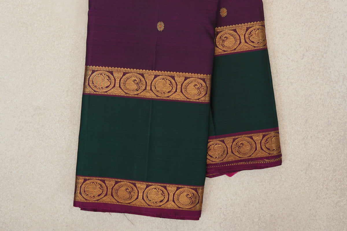 Deep Magenta Vintage Kanjivaram Silk Sareeborder zoom