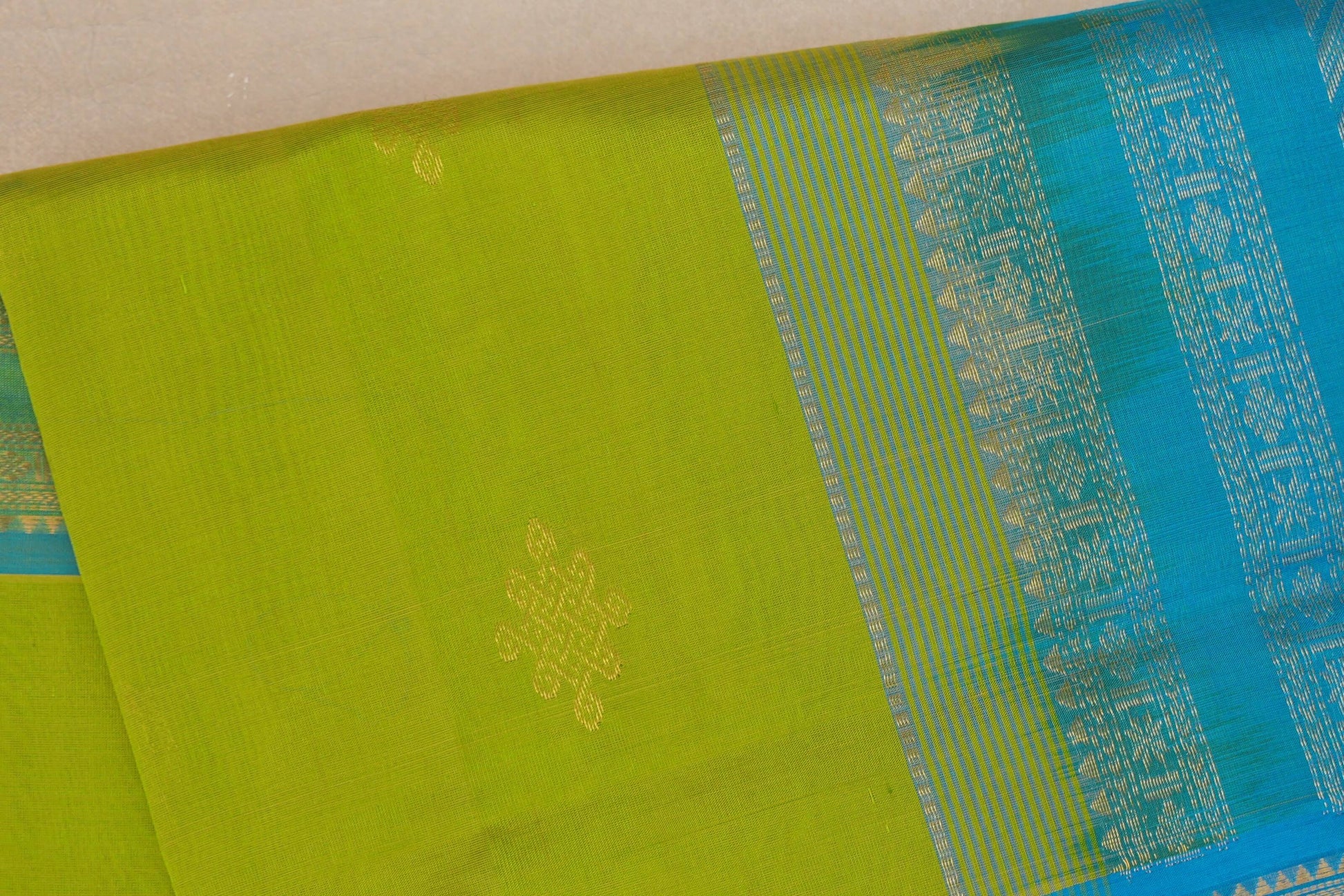 Bright Leaf Green Vintage Silk Cotton Saree  body zoom