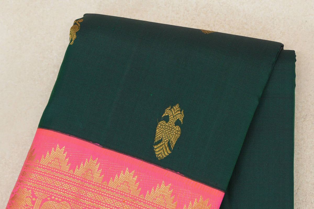 Dark Bottle Green Vintage Kanjivaram Silk Saree body zoom