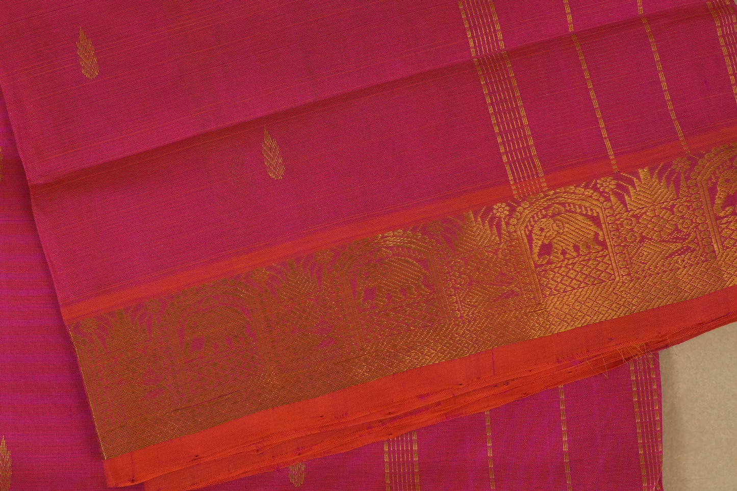 Pink saree with gold and orange border, silk cotton, nine and a half yards, close up
