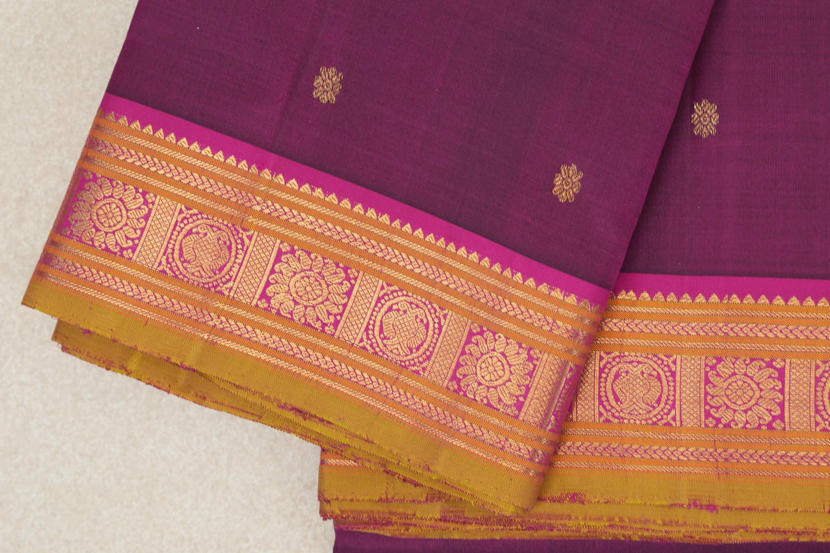 Deep Magenta Vintage Kanjivaram Silk Saree  border zoom