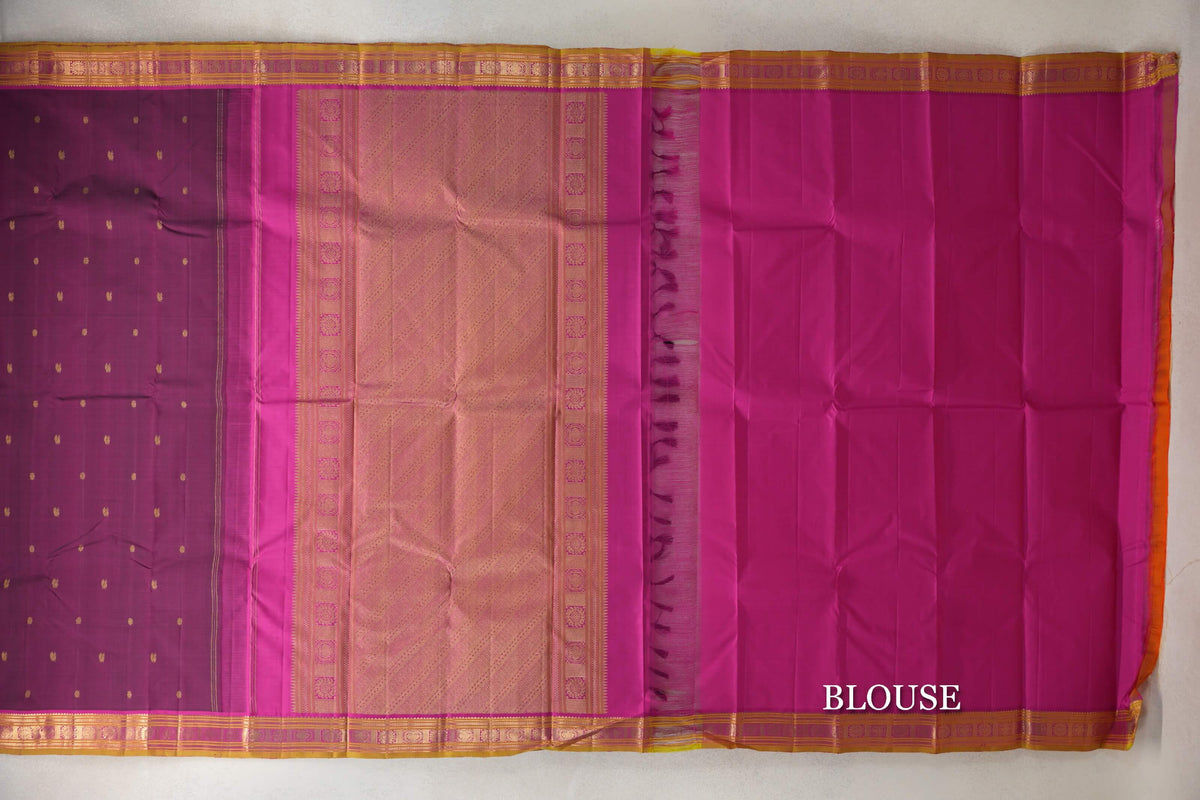 Deep Magenta Vintage Kanjivaram Silk Saree blouse