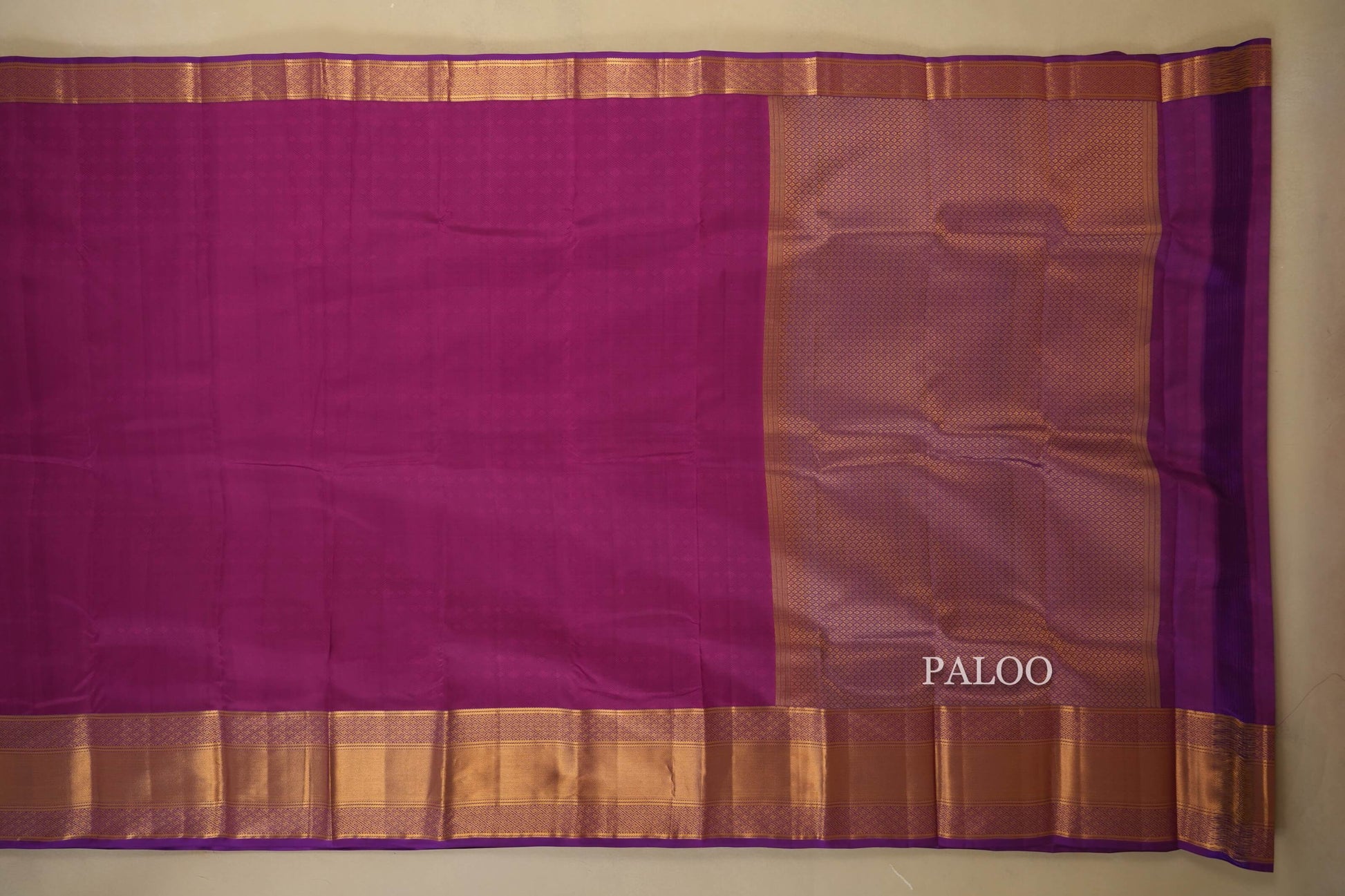 Magenta Light Weight Kanchipuram Silk Saree Paloo