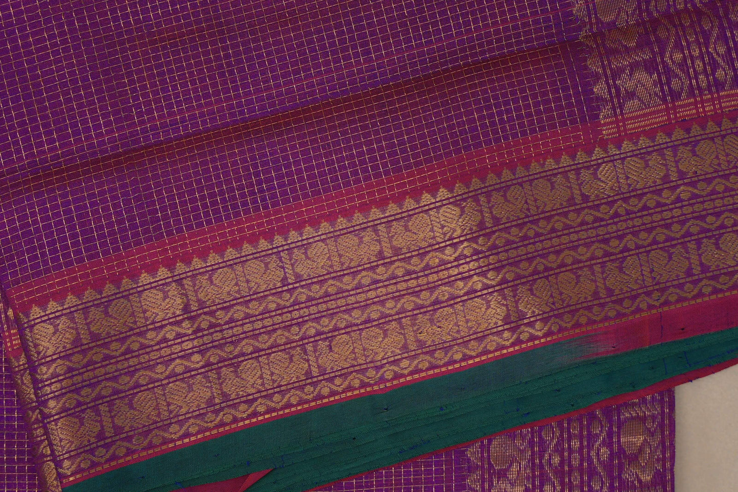 Dual Tone Pink and Violet Nine And A Half Yards Silk Cotton Saree by Shreenivas silks PSSR019163