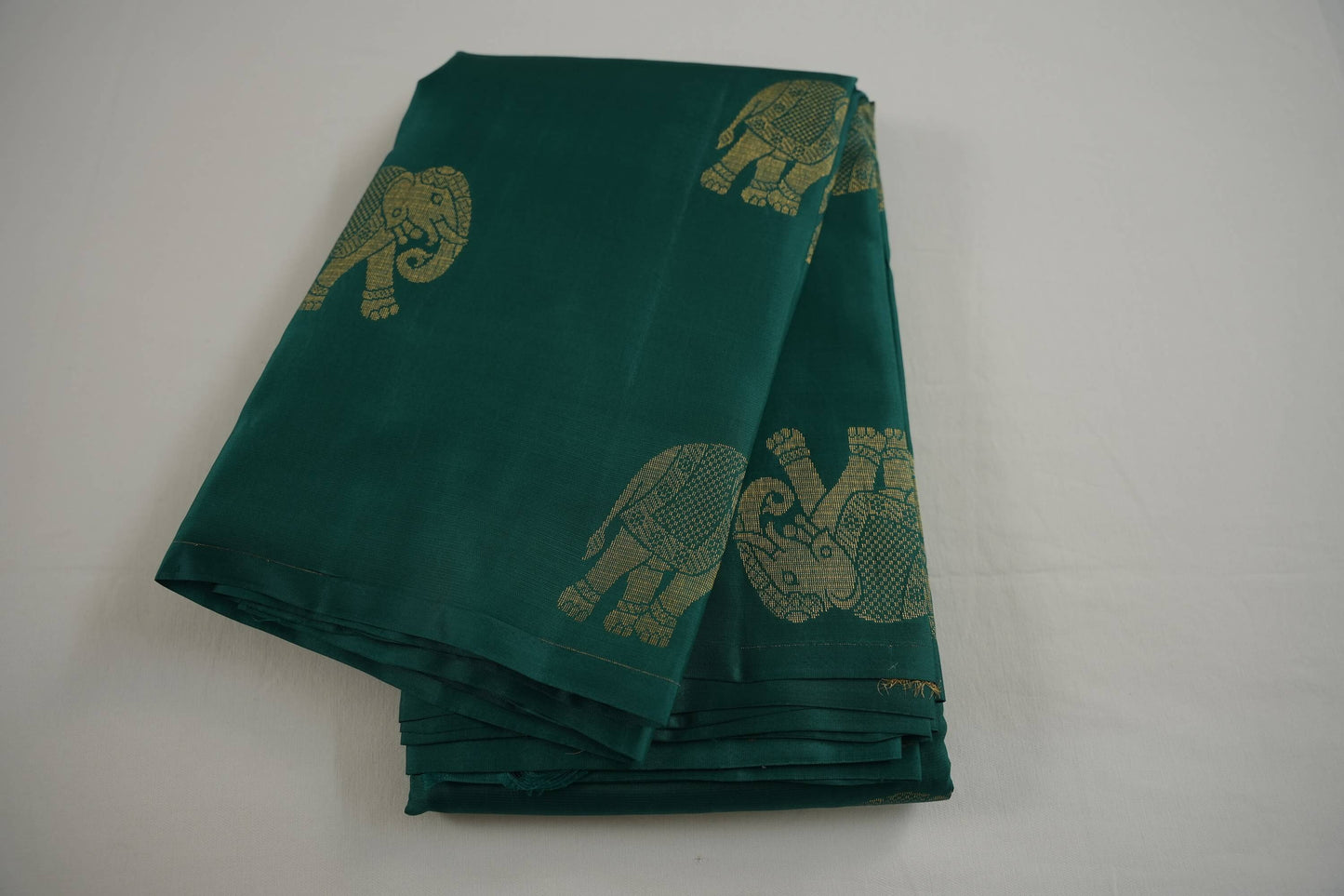 Surf green light weight kanchipuram silk saree