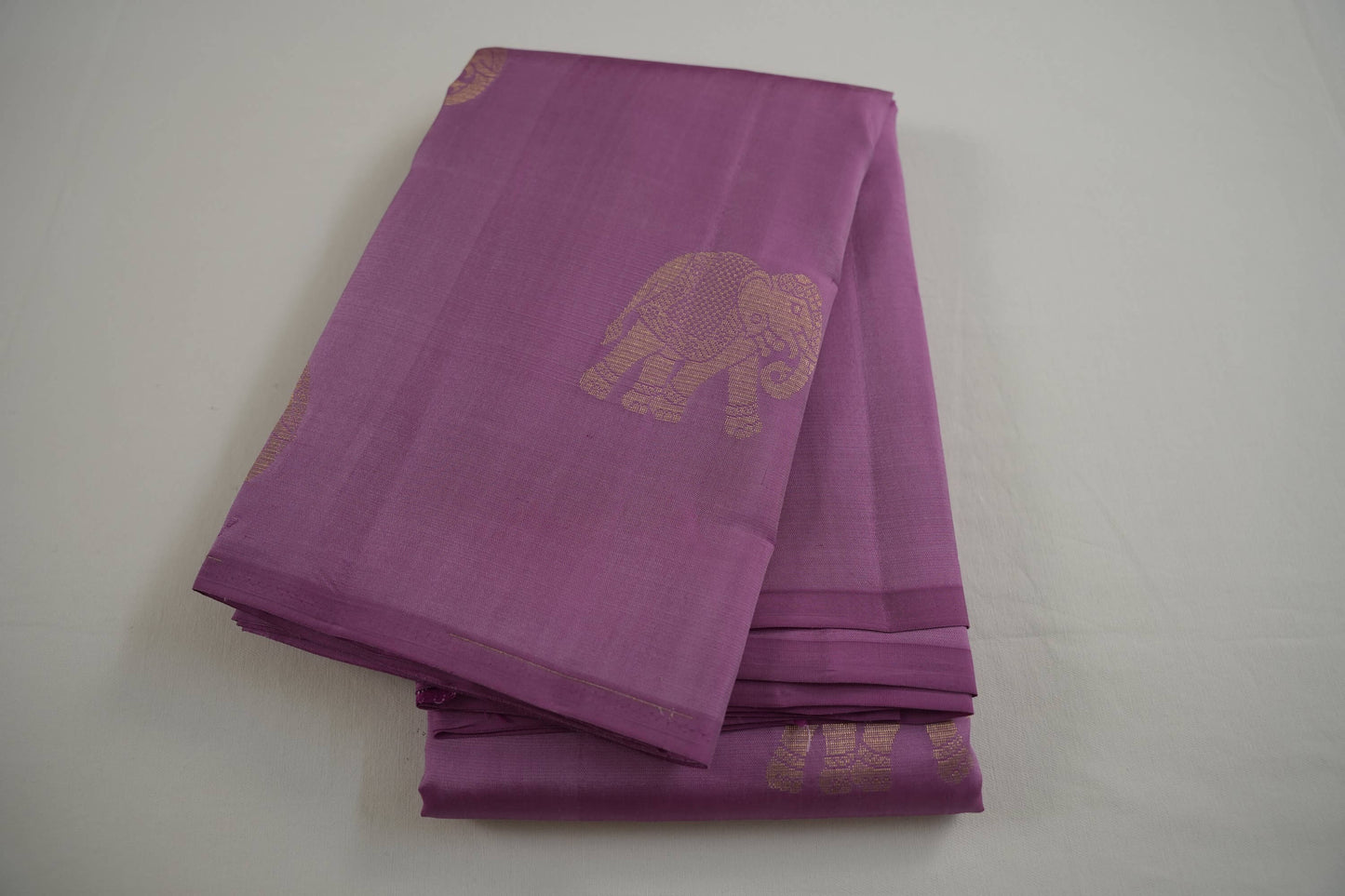 Onion pink light weight kanchipuram silk saree