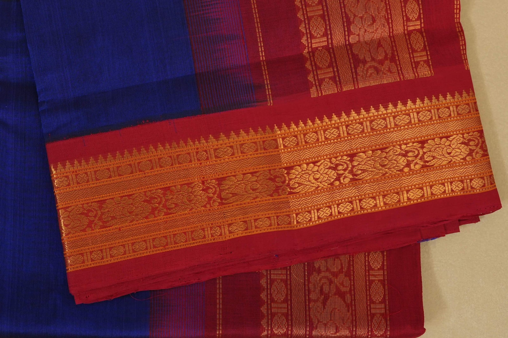 Ink Blue with Maroon Borders Silk Cotton Saree border zoom
