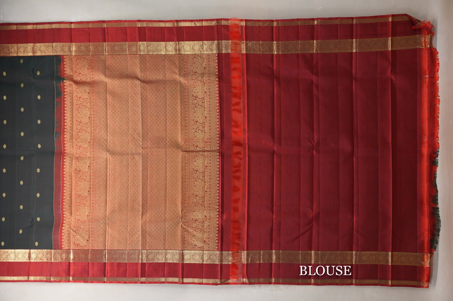 Dual Tone of Maroon and Green with Reddish Maroon Borders Vintage Kanjivaram Silk Saree by Shreenivas Silks PSSR019187