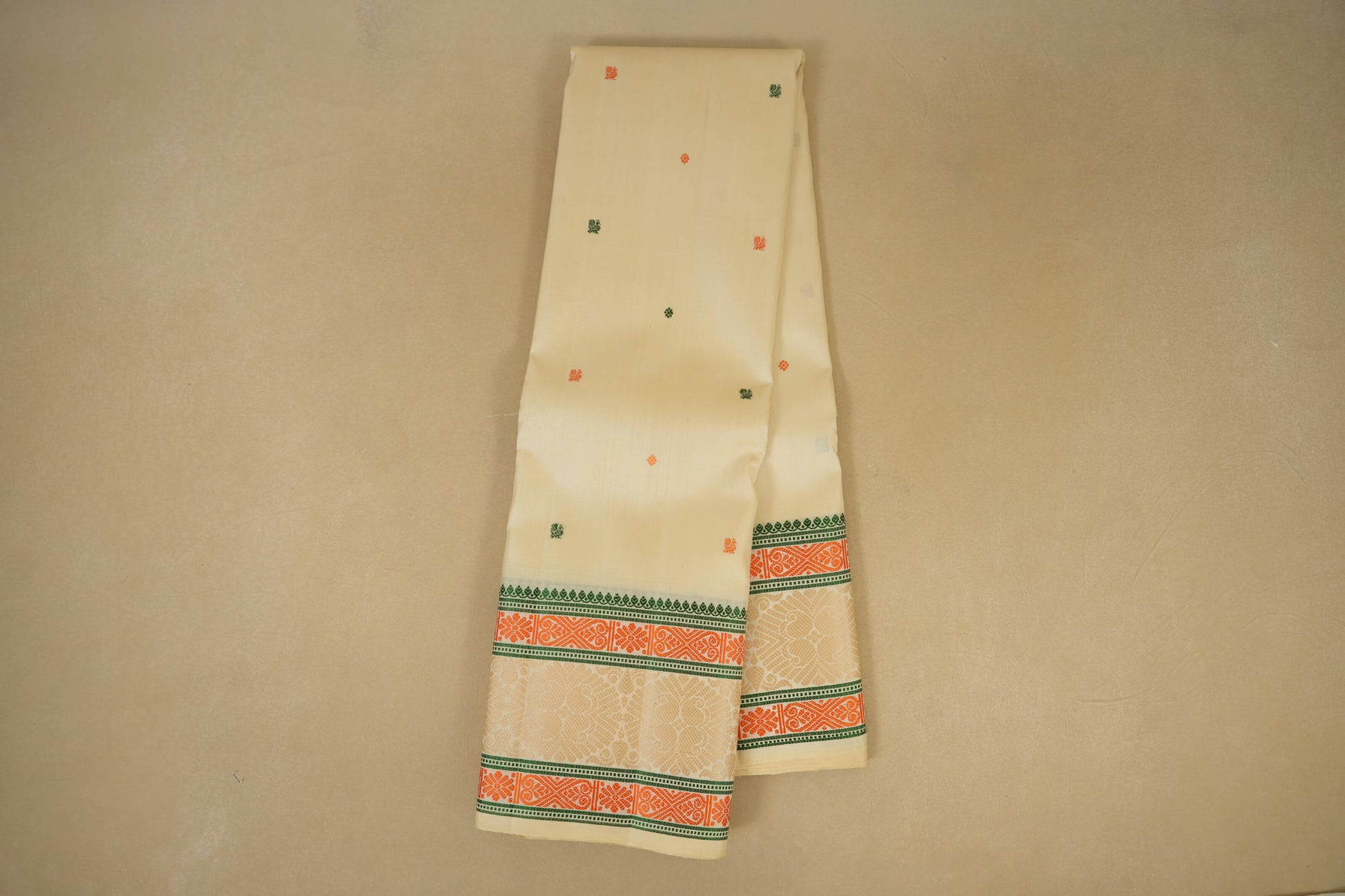 Off-white with Multi Color Borders Kanjivaram Silk Saree online