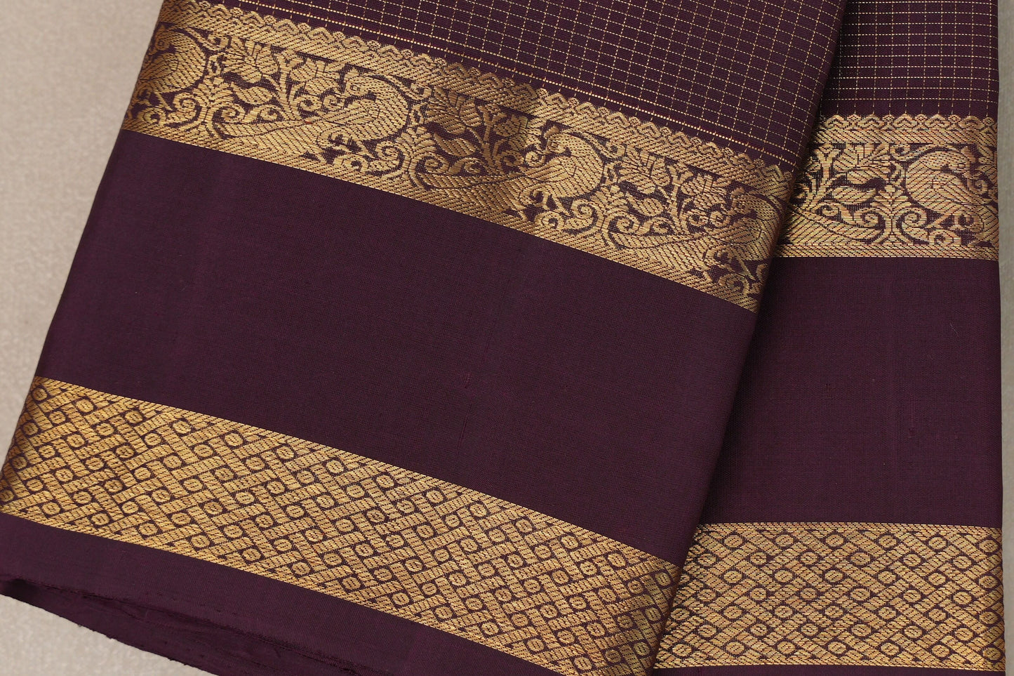 Deep Plum Vintage Kanjivaram Silk Saree by Shreenivas Silks PSSR019197