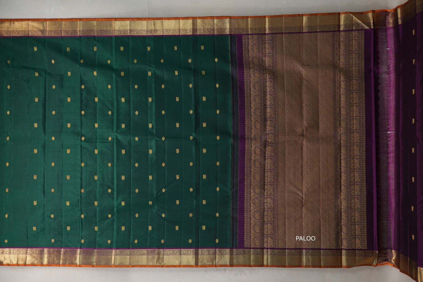 Emerald Green Vintage Kanjivaram Silk Saree by Shreenivas Silks PSSR019200