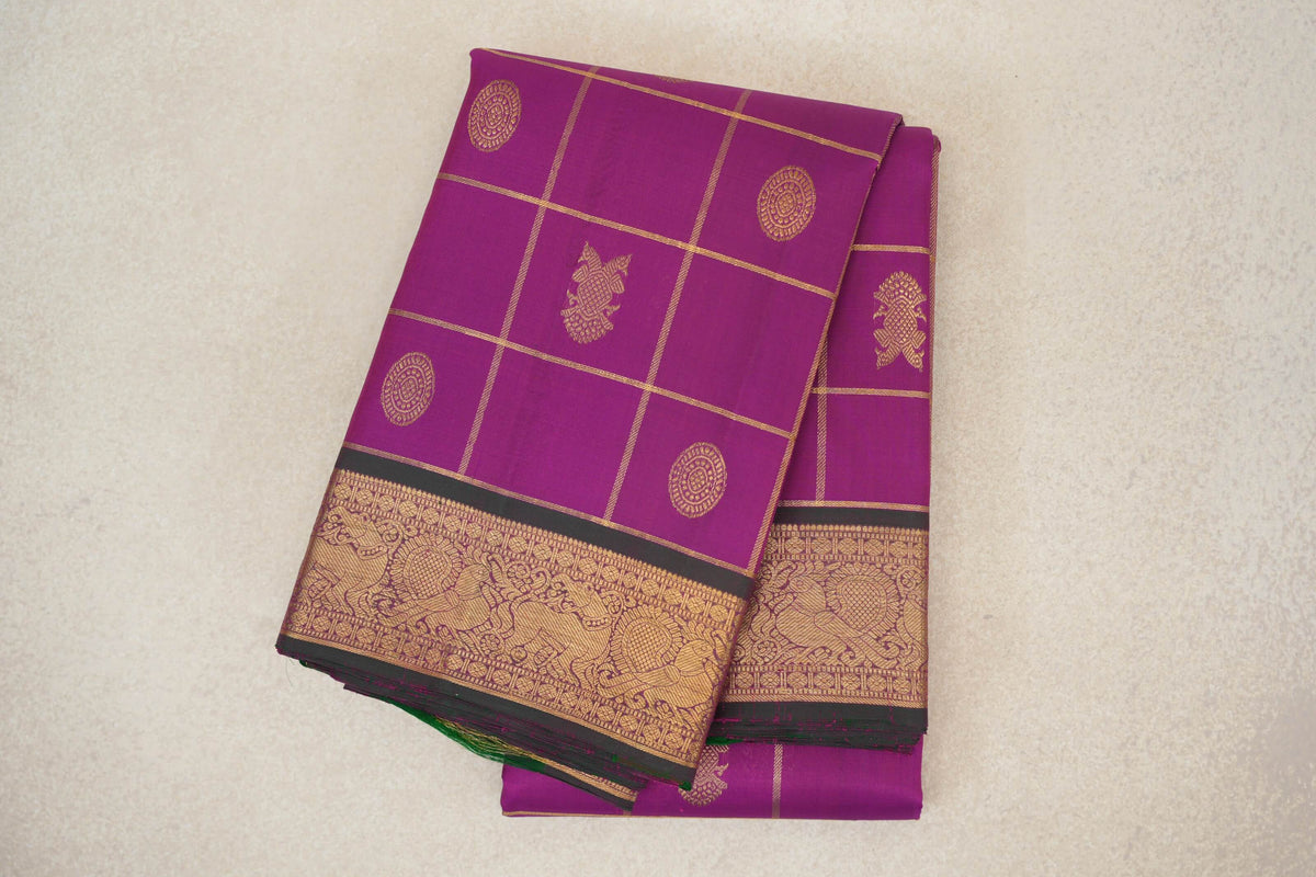 Deep Magenta with Deep Bottle Green Borders Vintage Kanjivaram Silk Saree